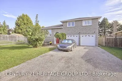 65 Crown Crescent, Bradford West Gwillimbury, ON L3Z 2M4