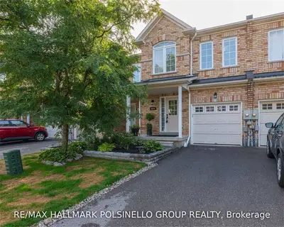 1078 Brook Gardens Marsh, Newmarket, ON L3Y 8W6