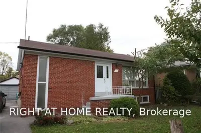413 Fernleigh Circle S, Richmond Hill, ON L4C 1E7