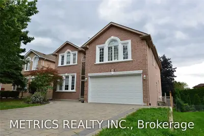 50 Doncrest Road Bsmt, Richmond Hill, ON L4B 1A2