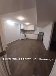 34 Frederick Pearson Street Bsmnt, East Gwillimbury, ON L9N 0R8