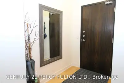 10376 Yonge Street 507, Richmond Hill, ON L4C 3B8