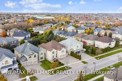236 Boake Trail, Richmond Hill, ON L4B 3Z7