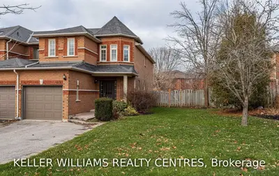 12 Willoway, Whitchurch-Stouffville, ON L4A 1K7