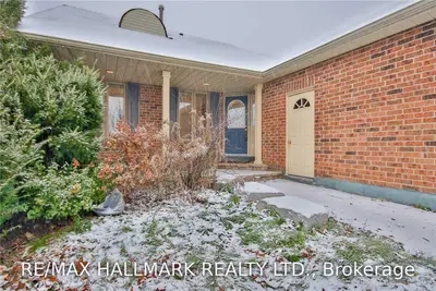 168 Brammar Street, Newmarket, ON L3Y 7T3