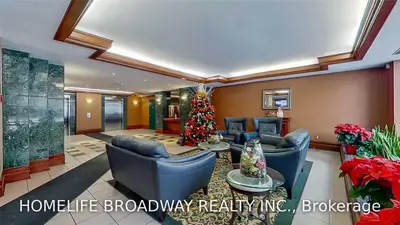 175 Cedar Avenue 509, Richmond Hill, ON L4C 9V3