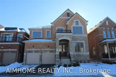 9 Red Rose Lane, East Gwillimbury, ON L9N 1K3