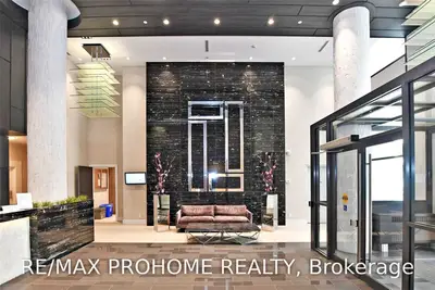 9205 Yonge Street 1809, Richmond Hill, ON L4C 6Z2