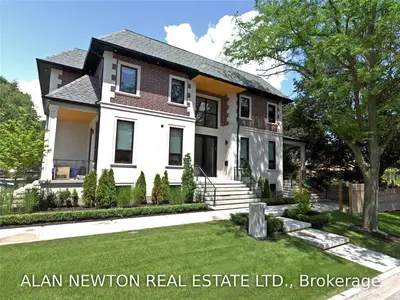 111 Laverock Avenue, Richmond Hill, ON L4C 4J7
