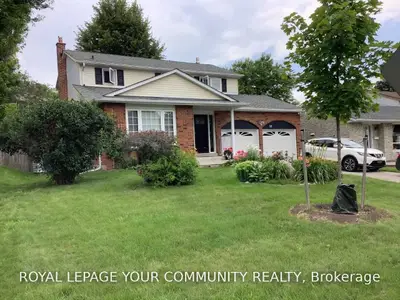 32 Rutledge Avenue, Newmarket, ON L3Y 5T4