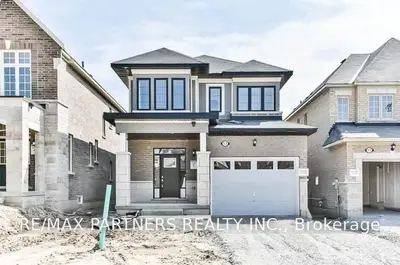 13 Hackett Street, East Gwillimbury, ON L9N 0P8
