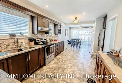 57 Gladman Avenue, Newmarket, ON L3Y 1W4