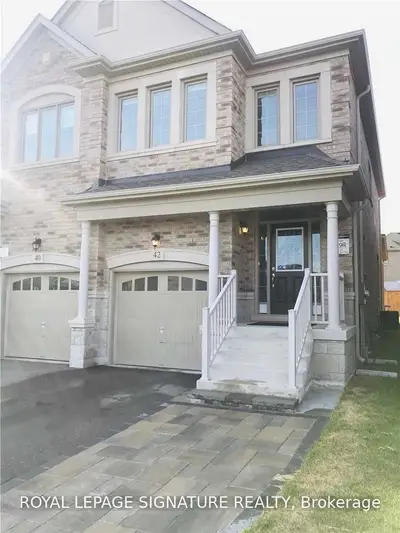 42 Deer Pass Road, East Gwillimbury, ON L9N 0S5