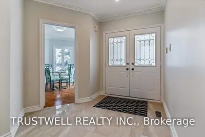 10 Greenhill Avenue, Richmond Hill, ON L4B 3W3