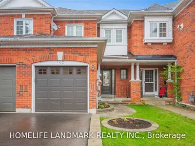 162 Denise Circle, Newmarket, ON L3X 2J9