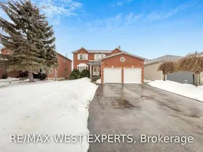 106 Mcknight Crescent, New Tecumseth, ON L0G 1W0