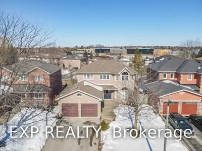 10 Amberview Drive, Georgina, ON L4P 3X6