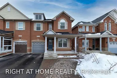 428 Old Colony Road, Richmond Hill, ON L4E 5A5