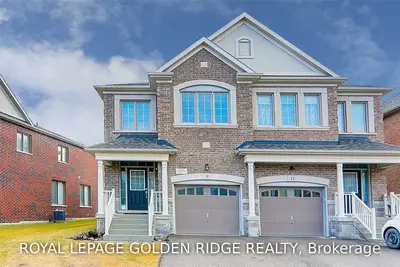 9 Silver Charm Drive, East Gwillimbury, ON L9N 0L6