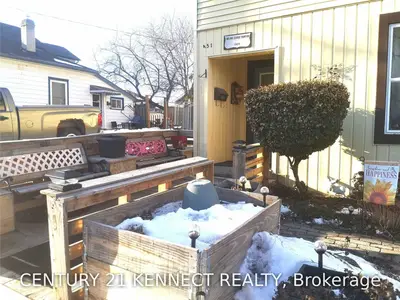 451 Ontario Street, Newmarket, ON L3Y 2K6