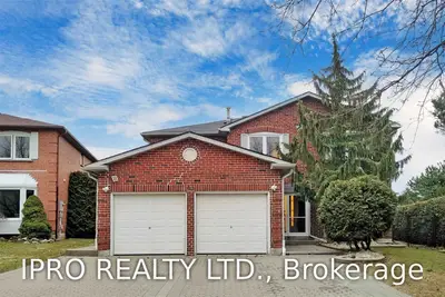 43 Topham Crescent, Richmond Hill, On L4c 9h1