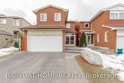 12 Royal Colwood Court, Vaughan, ON L4K 2J3