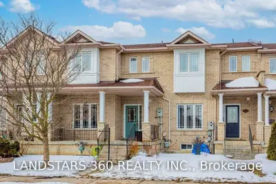 78 Forestwood Street, Richmond Hill, ON L4S 2K4