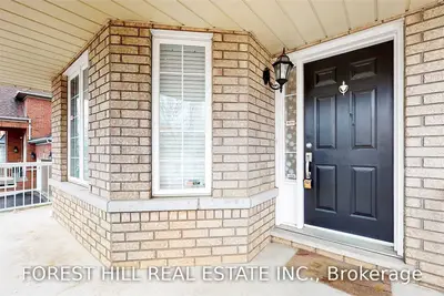 185 Farmstead Road, Richmond Hill, ON L4S 2J5