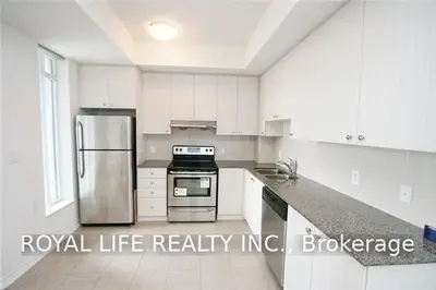 8323 Kennedy Road 528, Markham, On L3r 5w7