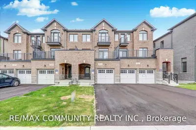 11715 Tenth Line, Whitchurch-stouffville, On L4a 4w1