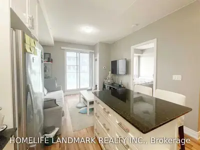 9088 Yonge Street 703, Richmond Hill, ON L4C 6Z9