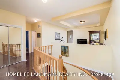 63 Woodroof Crescent, Aurora, ON L4G 7H4