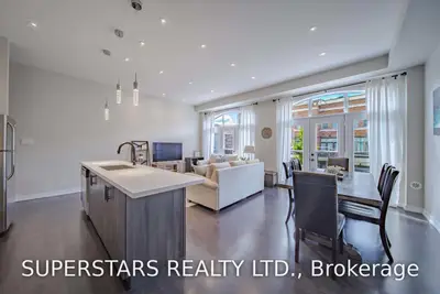 330 John Davis Gate, Whitchurch-Stouffville, ON L4A 1X1