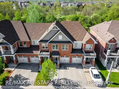 49 Northwest Passage, Whitchurch-stouffville, On, L4a 0w5