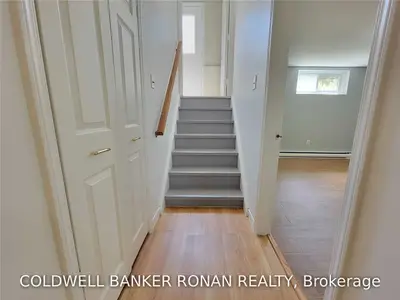 169 Olive Street, East Gwillimbury, ON L9N 1M3