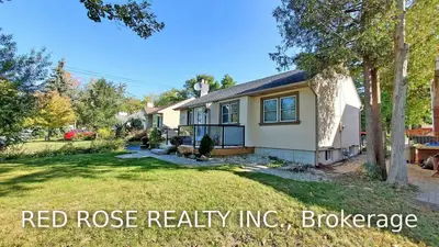 97 Wood Lane, Richmond Hill, ON L4C 4V9