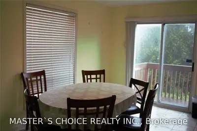 46 Rideau Drive, Richmond Hill, ON L4B 4P3
