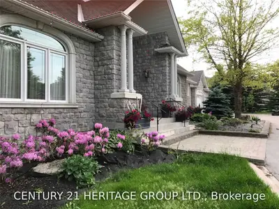 135 Kilkenny Trail, Bradford West Gwillimbury, ON L3Z 3C5