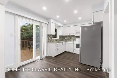 27 Nightstar Drive, Richmond Hill, ON L4C 8K2
