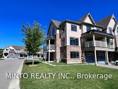 106 Alvin Pegg Drive, East Gwillimbury, ON L9N 0R7