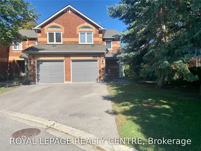760 Playter Crescent, Newmarket, ON L3X 1W8