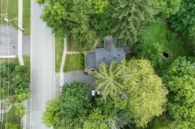 14 Niagara Street, Newmarket, ON L3Y 4E3