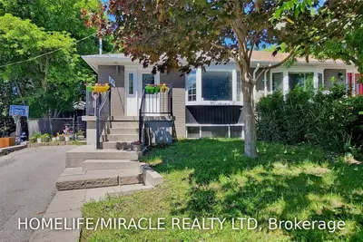 28 Lindsay Avenue Main, Newmarket, ON L3Y 4N6