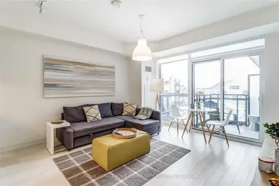 333 SEA RAY Avenue 303, Innisfil, ON L9S 2P6