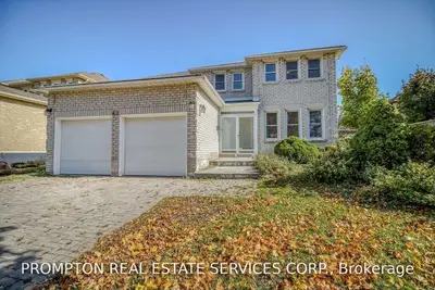 49 Waterhouse Way, Richmond Hill, ON L4C 9H5