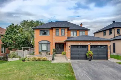 345 Otton Road, Newmarket, ON L3X 1G2