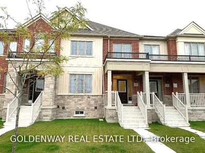 15 Carratuck Street, East Gwillimbury, ON L9N 0S5