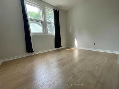 421 Oak Street, Newmarket, ON L3Y 3X7