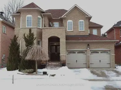 61 Grand Oak Drive, Richmond Hill, On L4e 4a2