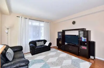 23 Observatory Lane #288, Richmond Hill, ON L4C 0M7